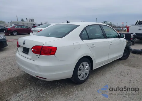 2014 Volkswagen Jetta 1.8T Se from USA, damaged, VIN 3VWD17AJ8EM211169